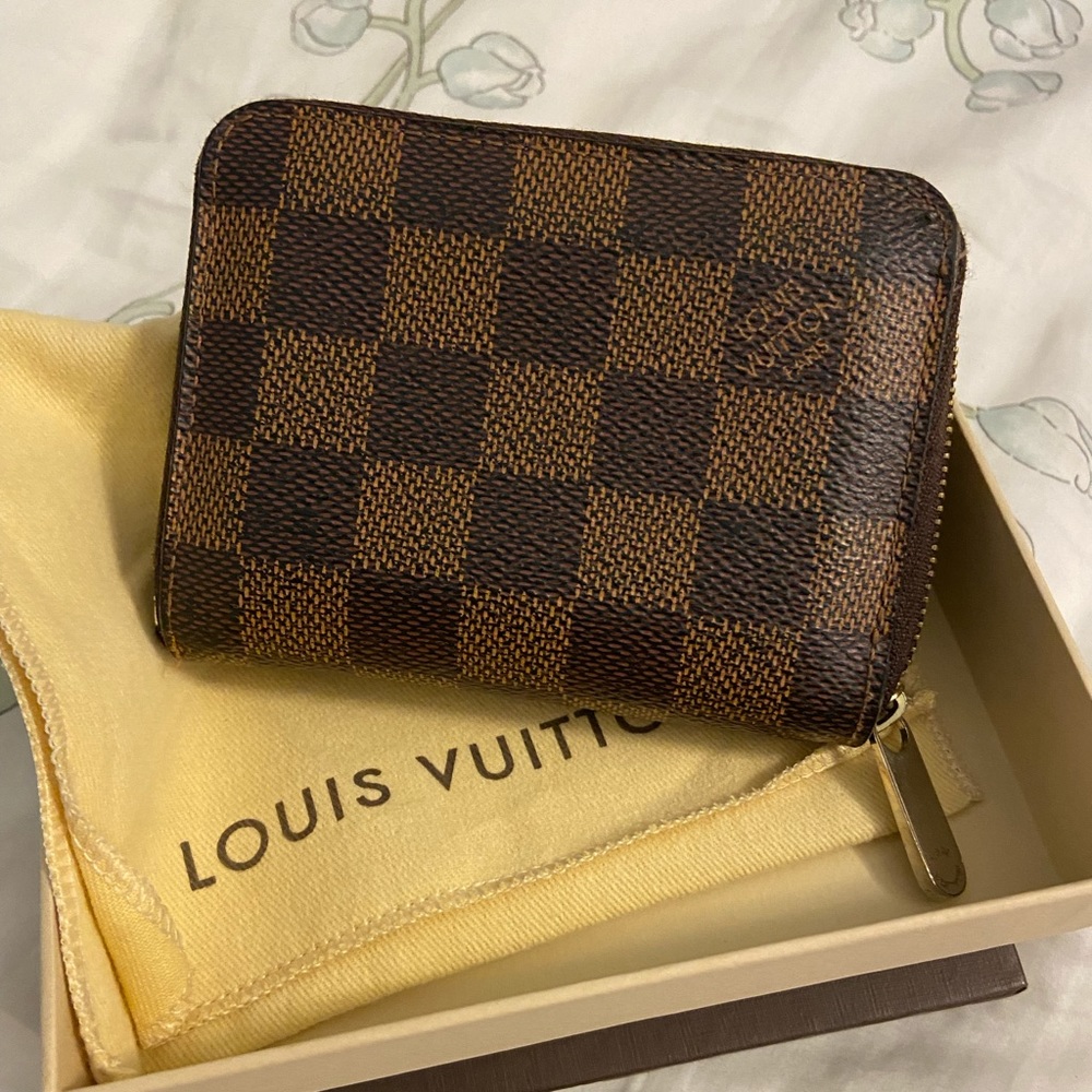 Damier Ebene coin wallet